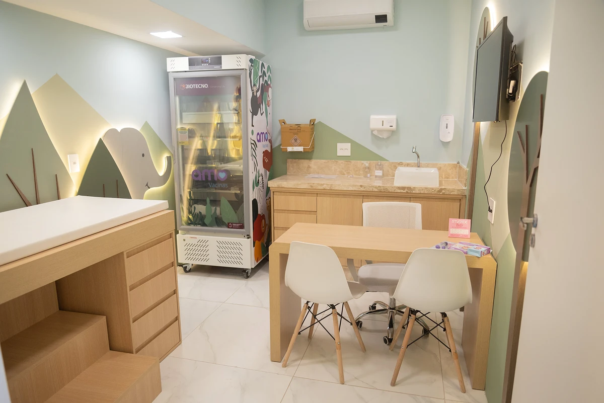 Sala de vacinação da AmoVacinas Governador Valadares